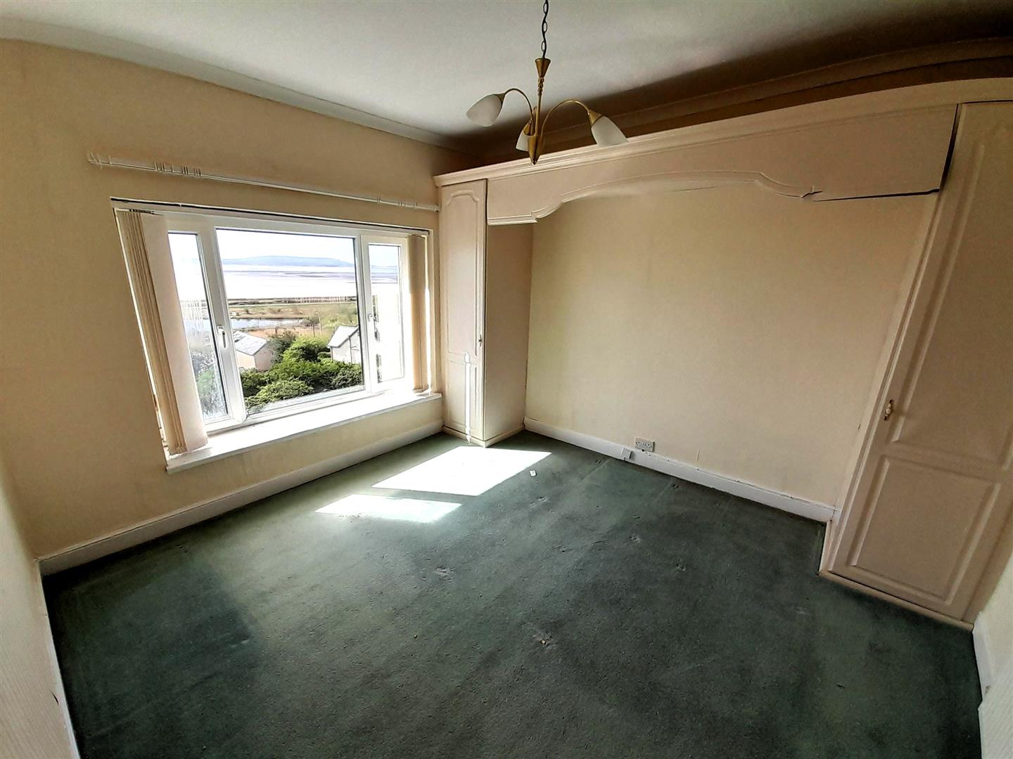 Elgin Road, Pwll, Llanelli, SA15 4AD